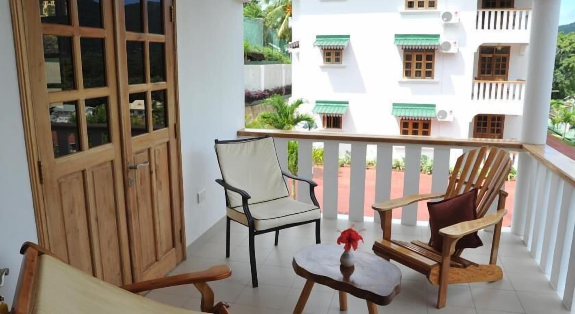 La Fontaine Holiday Apartment Bel Ombre Dış mekan fotoğraf