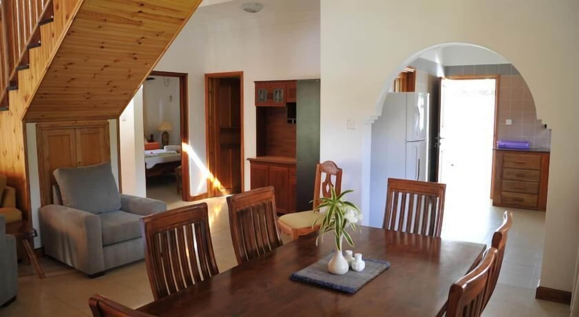 La Fontaine Holiday Apartment Bel Ombre Dış mekan fotoğraf